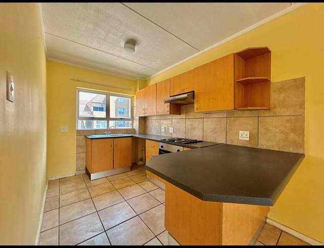 2 BEDROOM APARTMENT FOR SALE IN FERNDALE